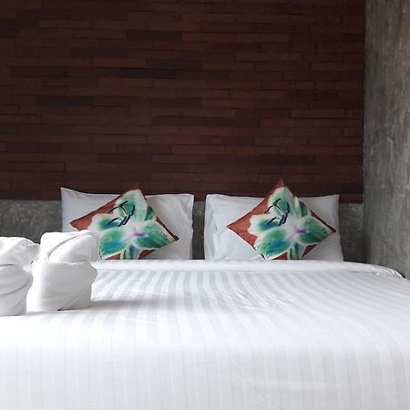 Moment House Hua Hin Hostel Εξωτερικό φωτογραφία