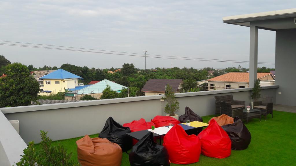 Moment House Hua Hin Hostel Εξωτερικό φωτογραφία