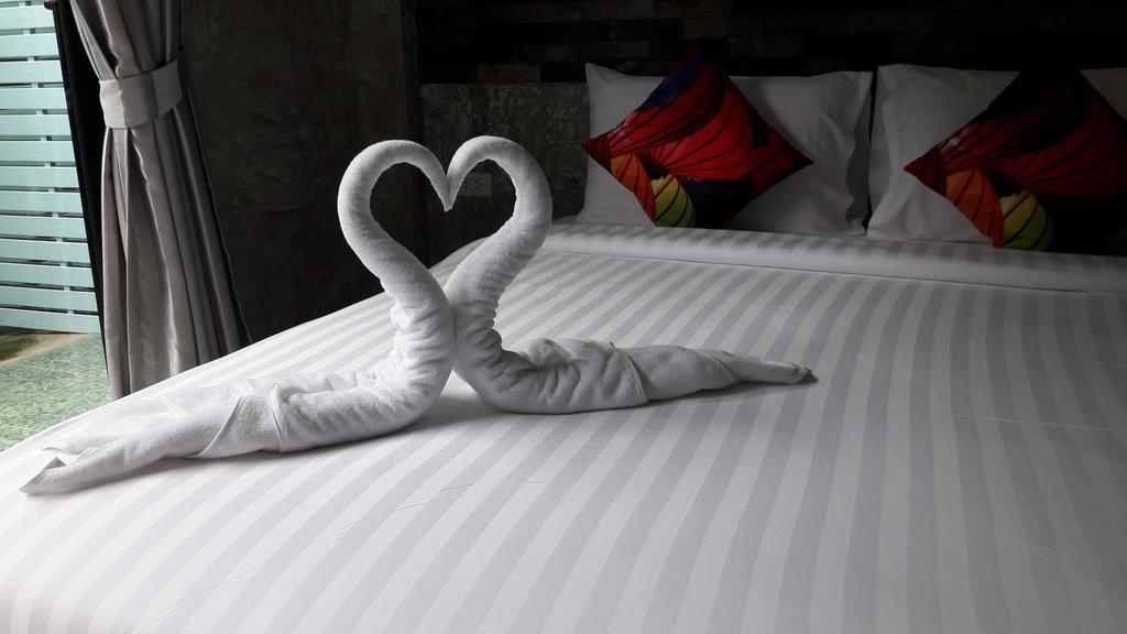 Moment House Hua Hin Hostel Εξωτερικό φωτογραφία