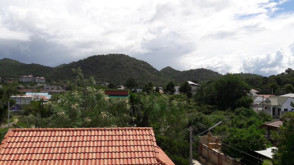 Moment House Hua Hin Hostel Εξωτερικό φωτογραφία