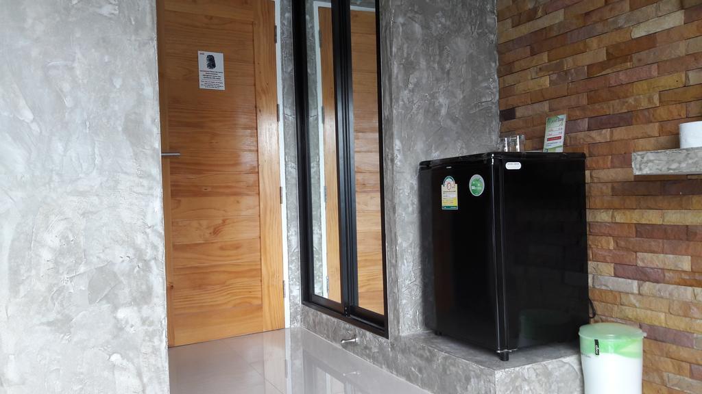 Moment House Hua Hin Hostel Εξωτερικό φωτογραφία